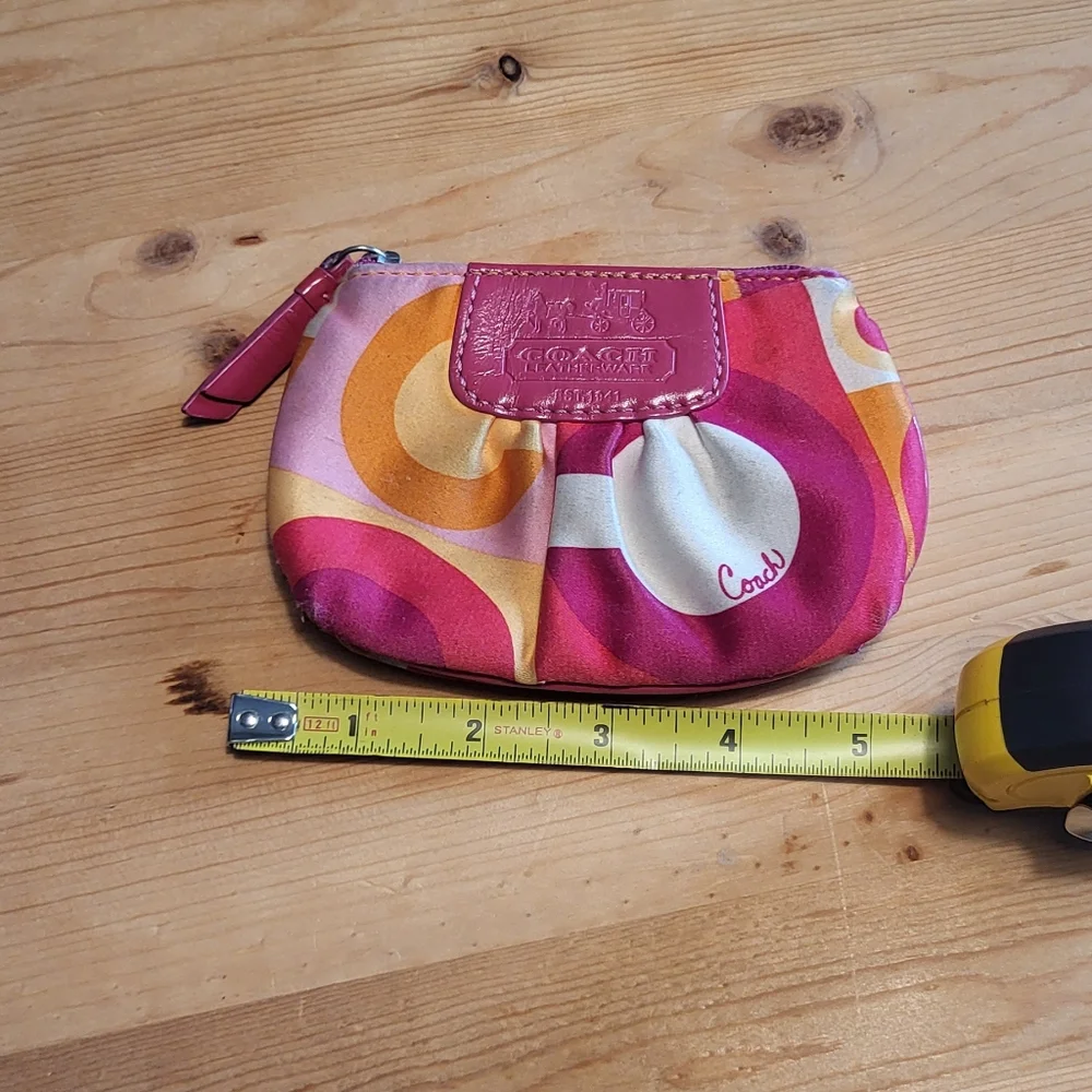 Small Coach Wallet - Picture 7 of 7